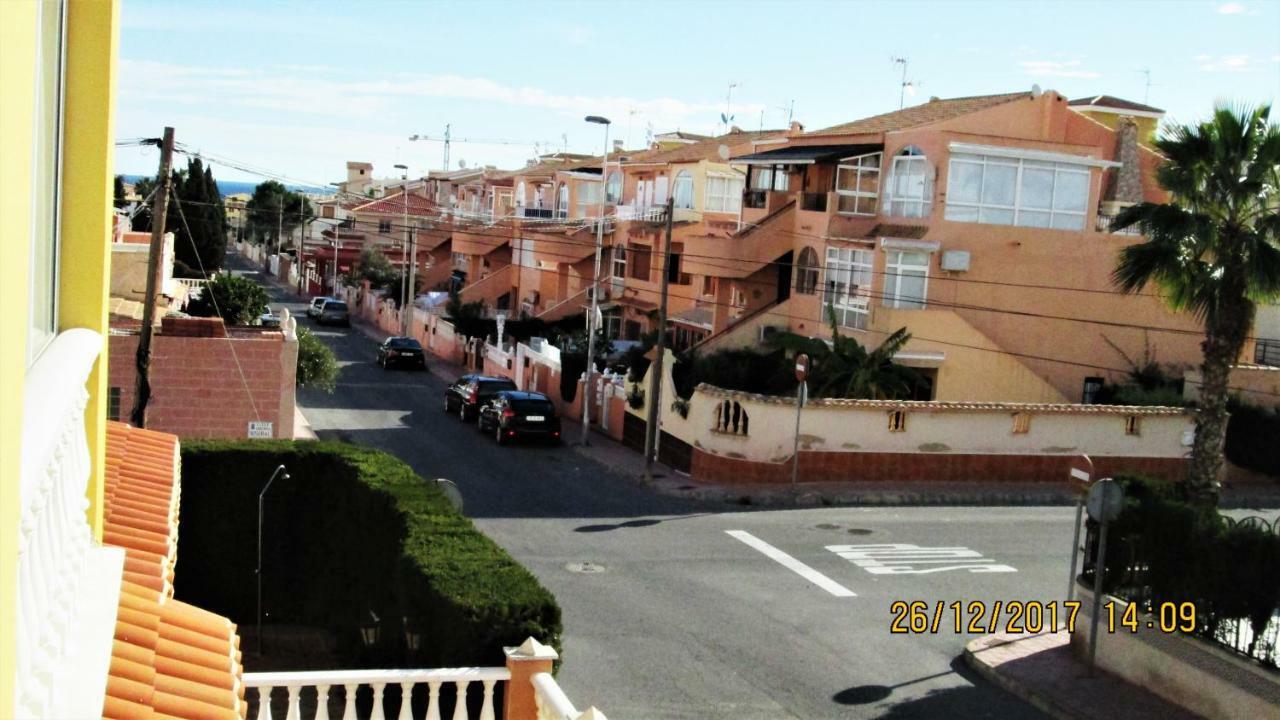 La Rosaleda Apartment Torrevieja Exterior foto