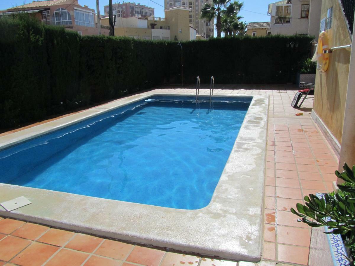 La Rosaleda Apartment Torrevieja Exterior foto